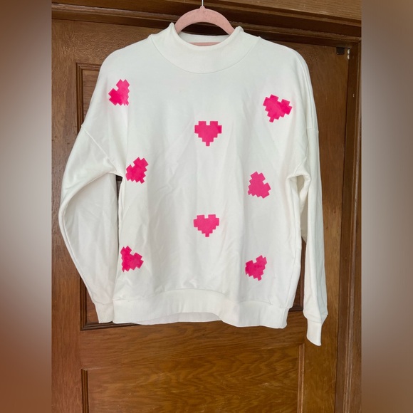 Wanitta Columbian Made White Sweater with‎ Pink Fuzzy Hearts 💕 - Picture 1 of 8